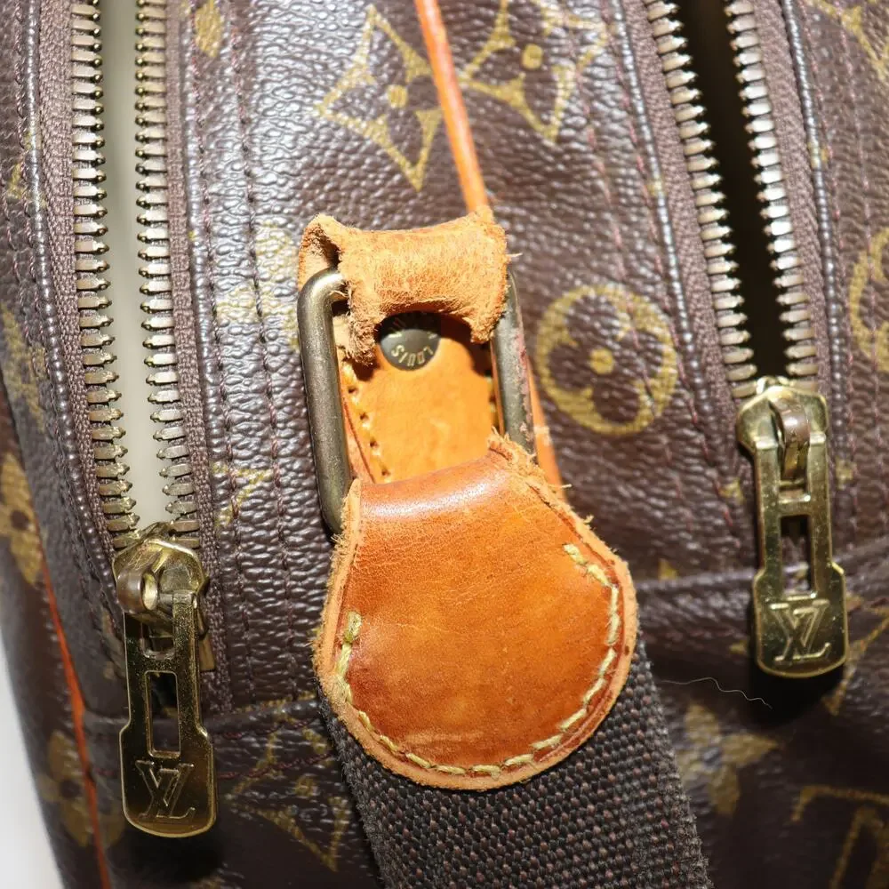 Louis Vuitton Monogram Reporter GM‎ Crossbody Bag – Large Size – Vintage